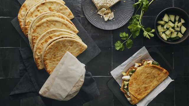 Naan brood Wit (Flat Bread Pre-folded)