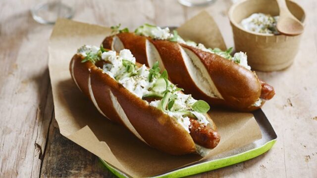 Laugen Hotdog voorgesneden (Vegan)